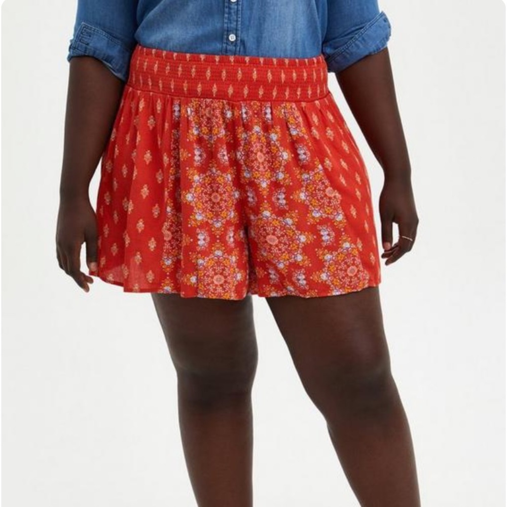 5 Inch Gauze High-Rise Smocked Waist Short